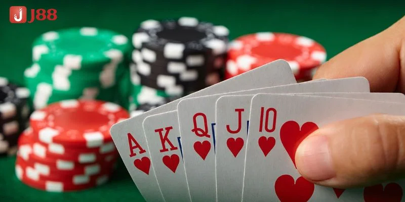 Mẹo Chơi Poker Đọc Vị Đối Thủ Như Cao Thủ Casino J88 2 Các thuật ngữ trong game Poker J88 không quá khó hiểu.