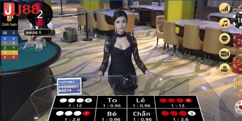 Xóc Đĩa J88: Game Chơi Thú Vị Với Hàng Ngàn Quà Khủng 1 Thông tin cơ bản về game xóc đĩa J88 siêu hấp dẫn.